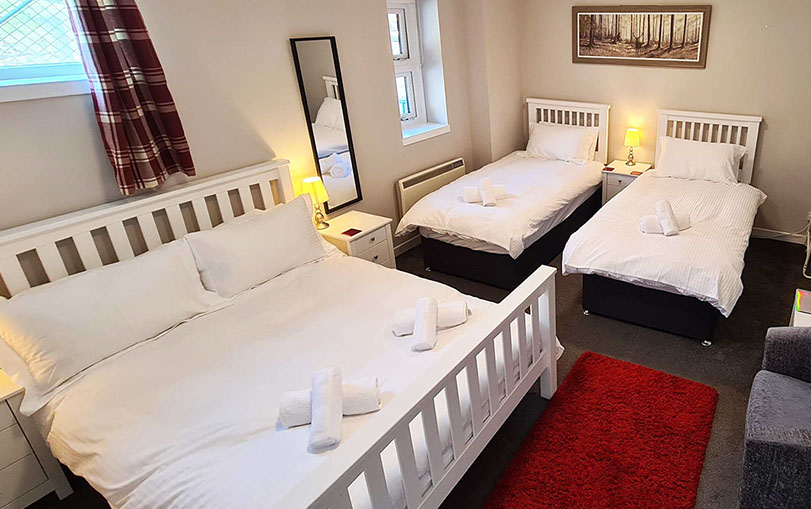 Family Room accommodation at Rooms on the High Street with private bathrooms